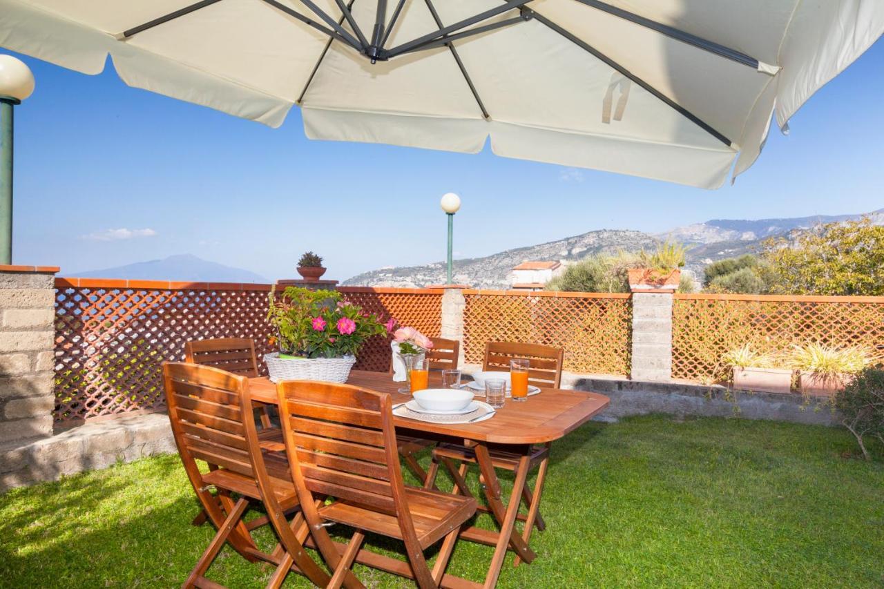 Shanti Home - Restaurant Di Aversano Salvatore Sorrento Exterior foto