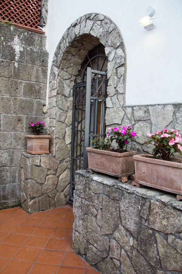 Shanti Home - Restaurant Di Aversano Salvatore Sorrento Exterior foto