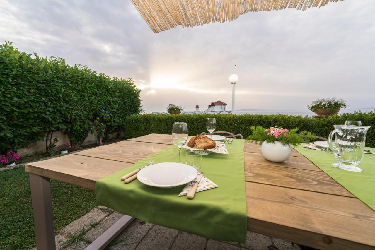 Shanti Home - Restaurant Di Aversano Salvatore Sorrento Exterior foto